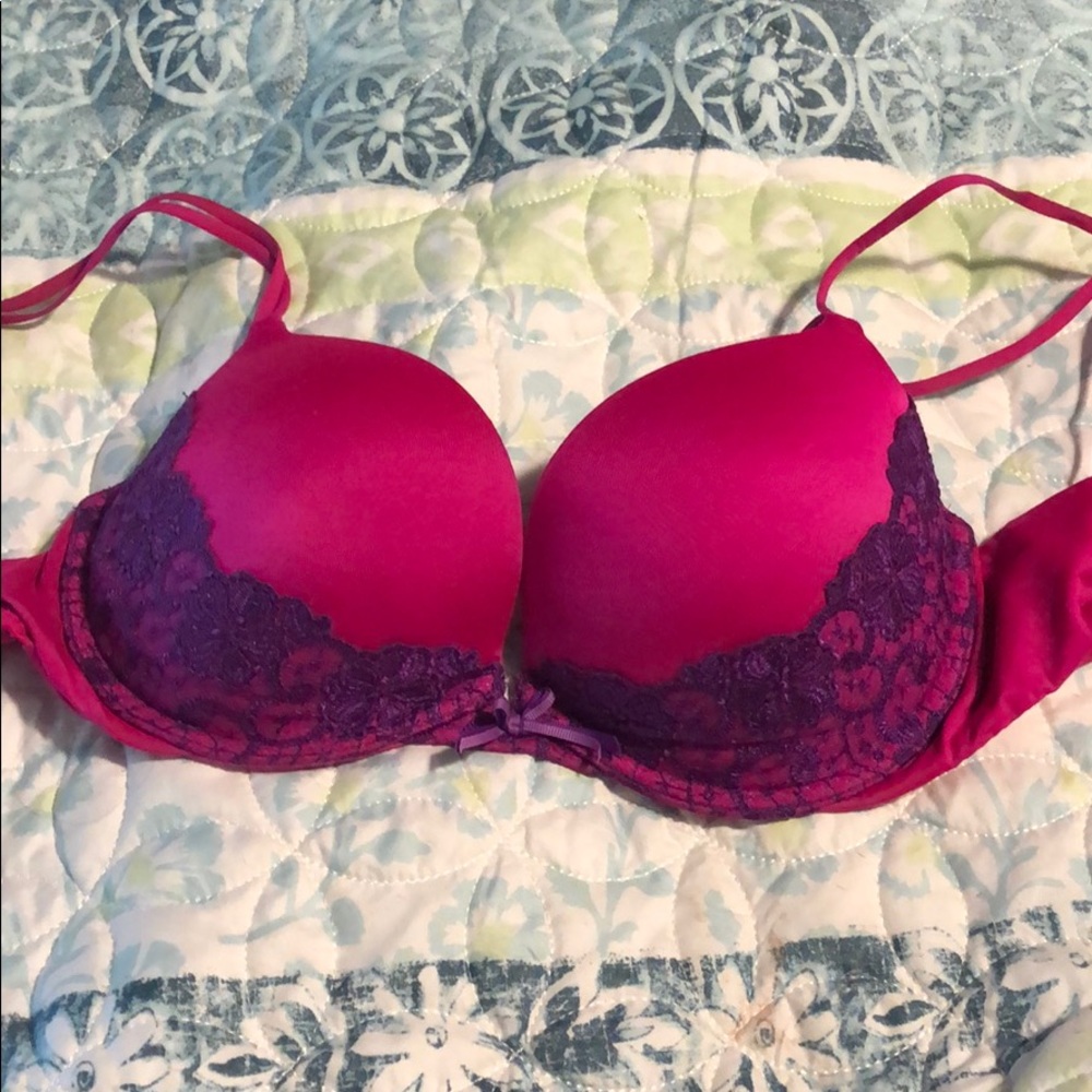 Victoria’s Secret Very Sexy Push-Up Bra